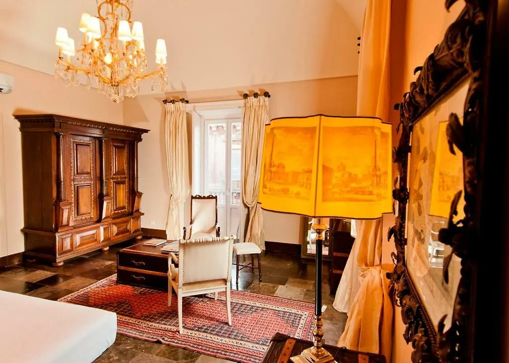 Pensión Hotel Asmundo Di Gisira CTA